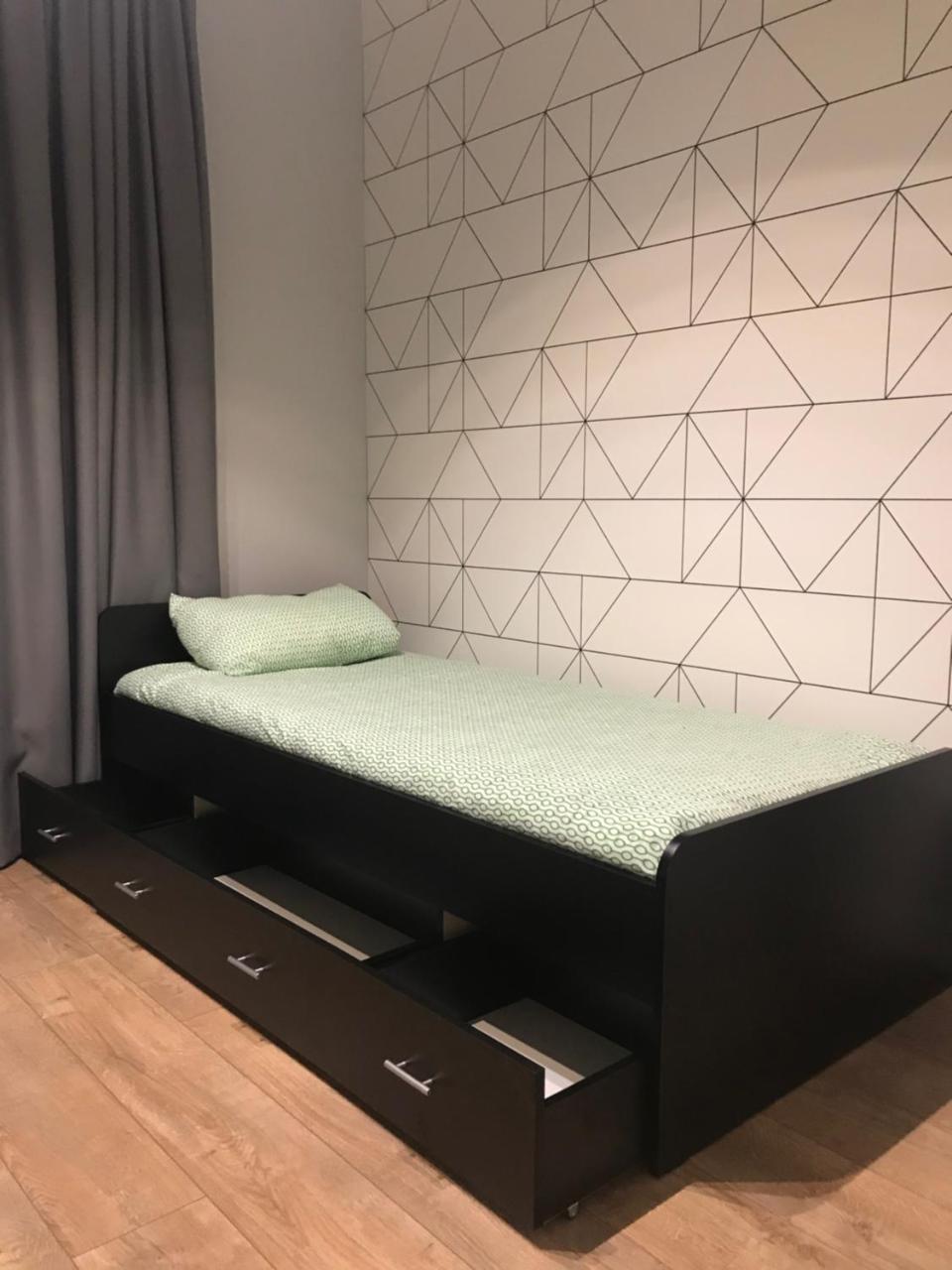 ורשה Crystal Guesthouse מראה חיצוני תמונה